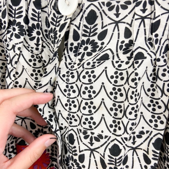 Moi black orange paisley print knee length button skirt - Picture 4 of 7